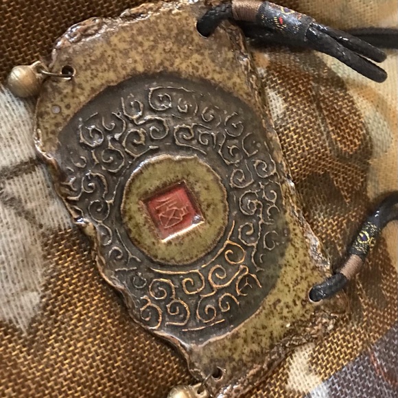 Fabulous one of a kind ceramic necklace - Picture 3 of 10